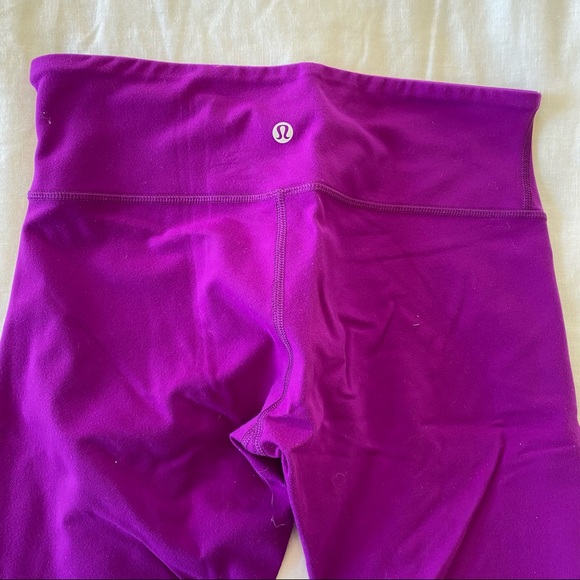 lululemon Wunder Under - Brushed Violet - Size 6 - Picture 5 of 5